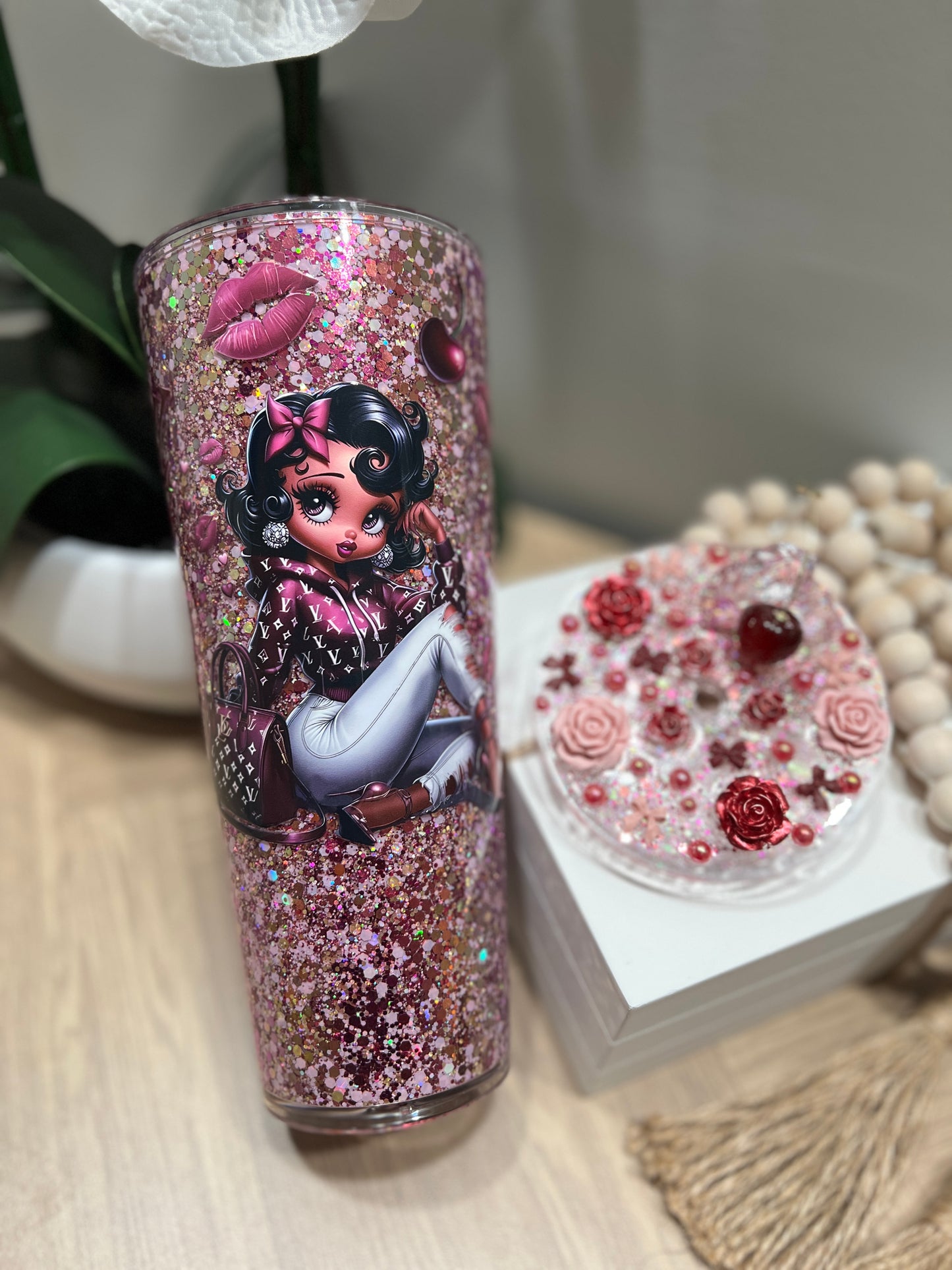 Rasp. LV Betty w/ decorated lid (made to order)