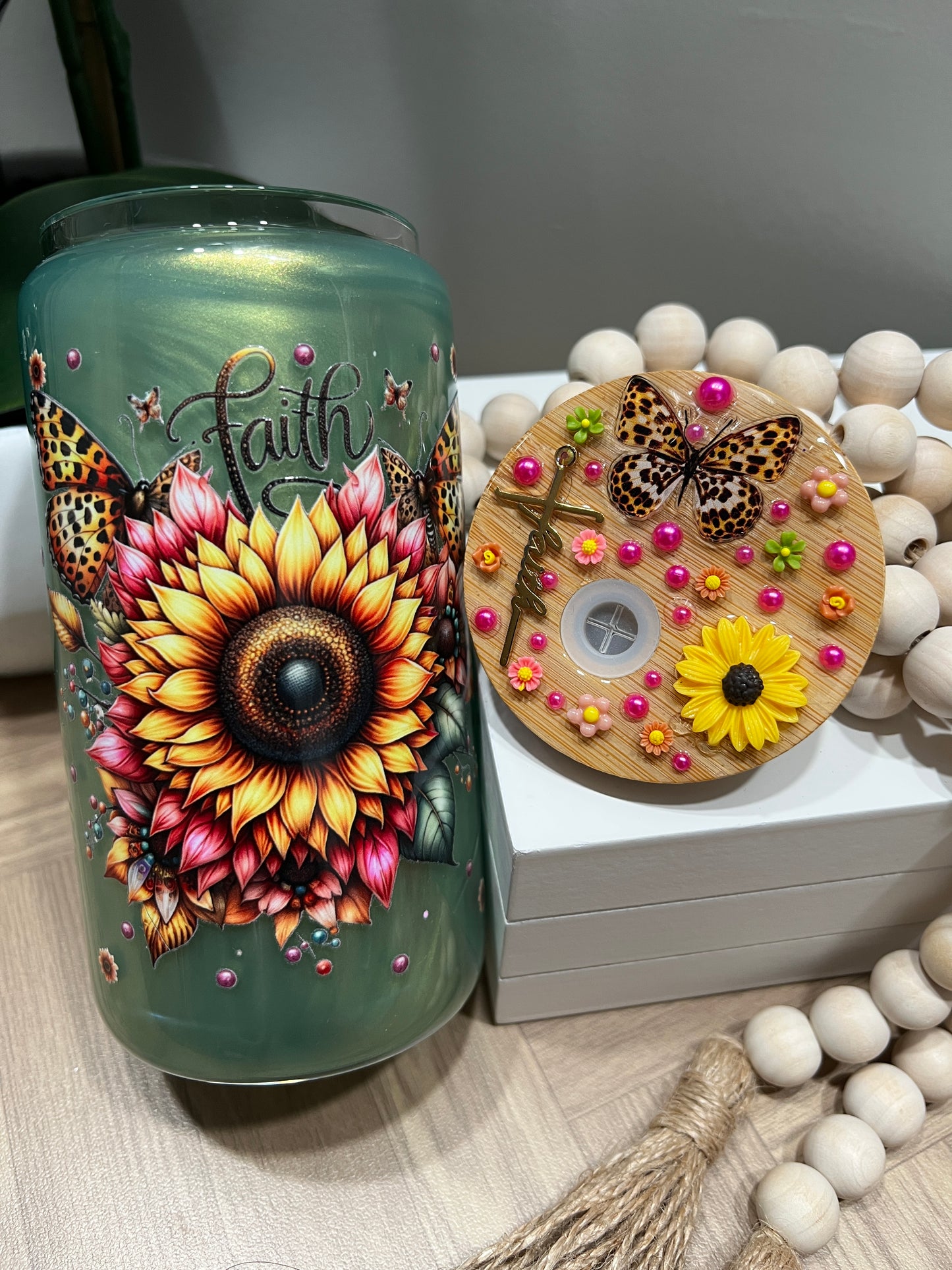 Faith Sunflower with lid & cup Bracelet