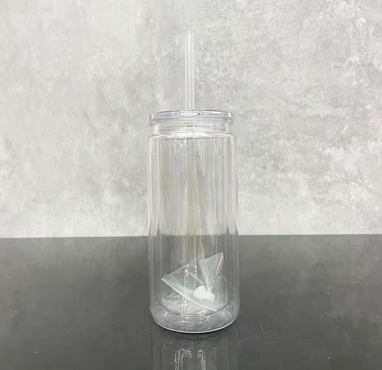 16oz Acrylic Snowglobe w/Clear Lid