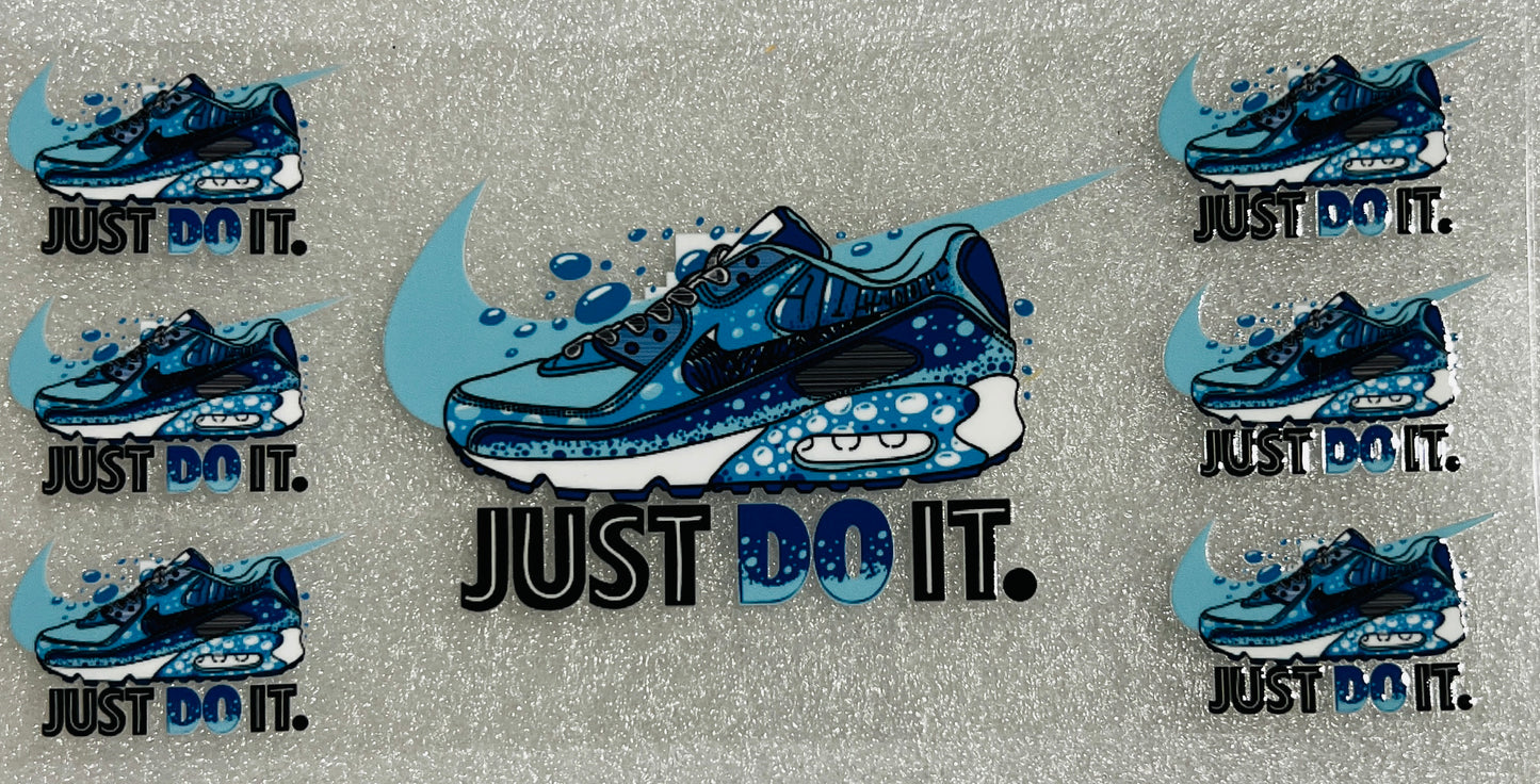 Sneakers/Fashion